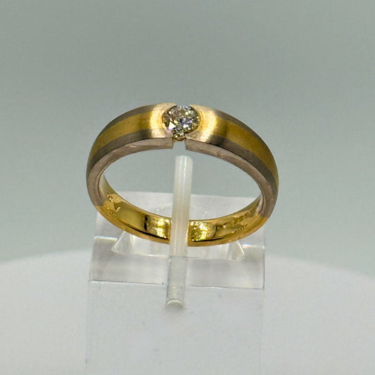 18ct Single Stone Diamond Ring