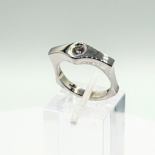 18ct White Gold Single Diamond Flush Set Ring