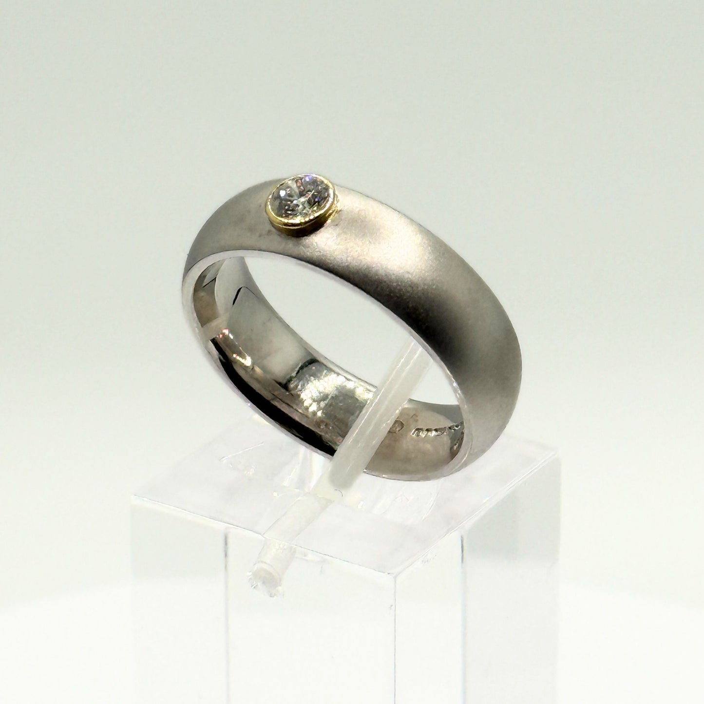 18ct Yellow & White Gold Wide Band Single Diamond Set Ring