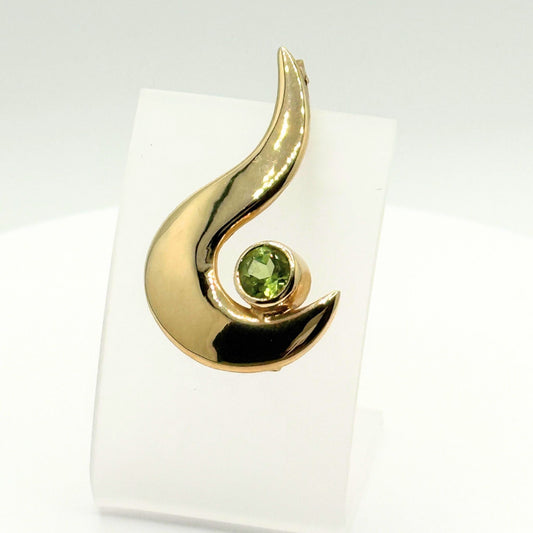 9ct Yellow Gold & Peridot Brooch